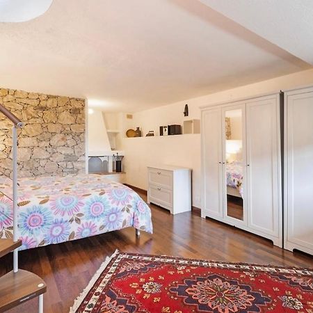 Appartamento Al 37 Vista Mare E Colline Finale Ligure Esterno foto