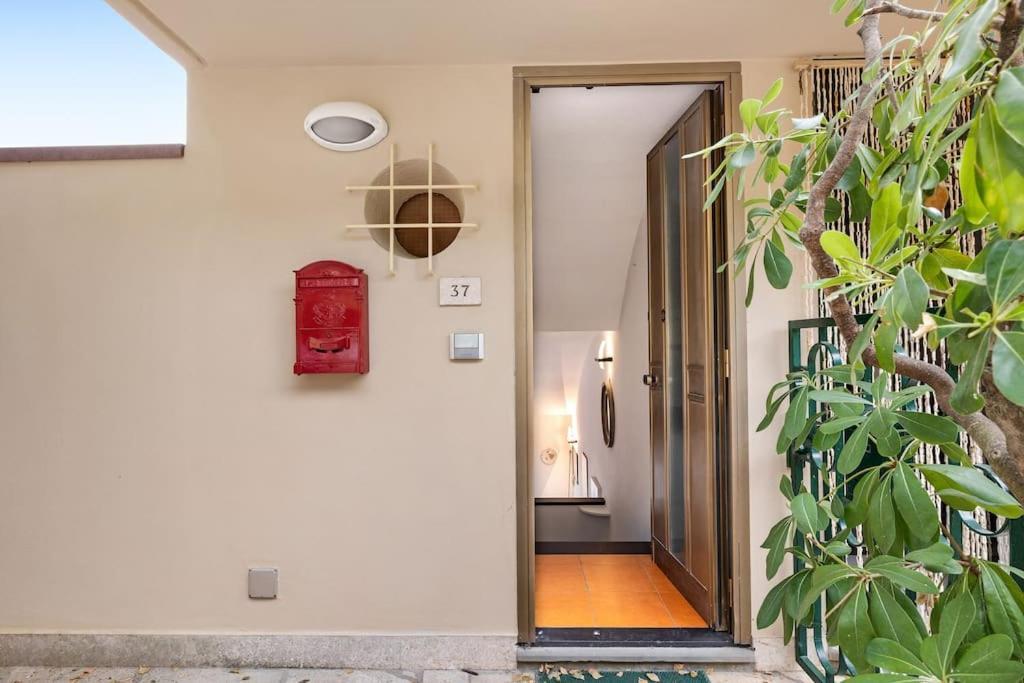 Appartamento Al 37 Vista Mare E Colline Finale Ligure Esterno foto