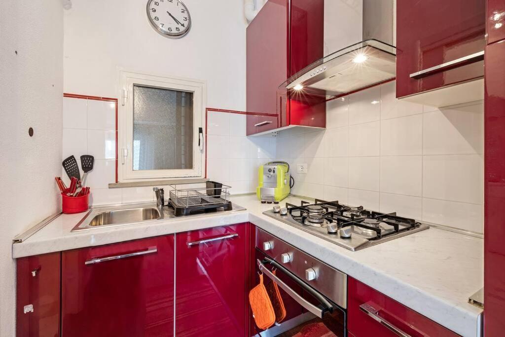 Appartamento Al 37 Vista Mare E Colline Finale Ligure Esterno foto