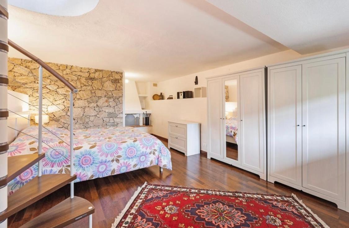 Appartamento Al 37 Vista Mare E Colline Finale Ligure Esterno foto