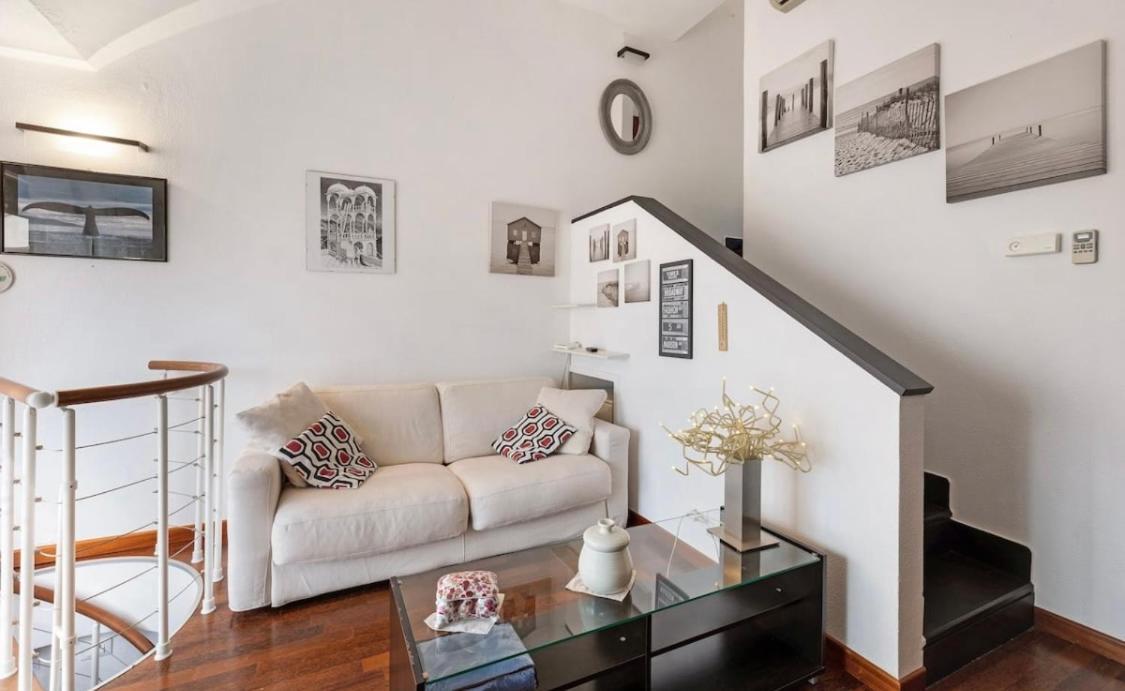 Appartamento Al 37 Vista Mare E Colline Finale Ligure Esterno foto